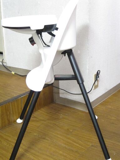 ベビービョルン ハイチェア (ハーネス付) ホワイト ベビービョルン