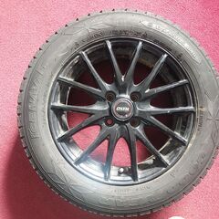 M+S 175/75R15 Good Year - DOS  4...