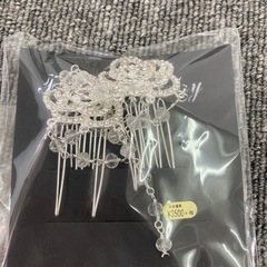 新品　未使用　ヘアアクセサリー　その他多数出品しております。