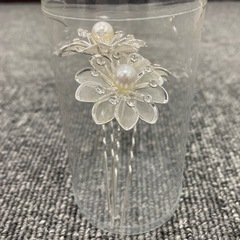 新品　未使用　ヘアアクセサリー　その他多数出品しております。