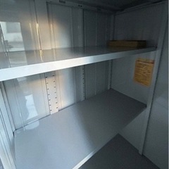 イナバ物置 中型倉庫　物置