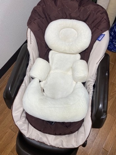 コンビ　ネムリラ　ハイロースイングチェア