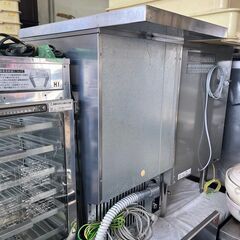 ☆ホシザキ 25kg 製氷機（天板別注） IM-25M-1 2016年製☆