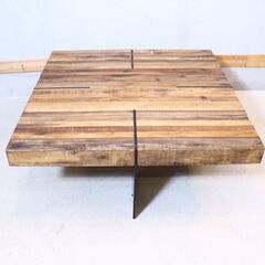 アメリカのファニチャーブランドbina(ビーナ) ALEC(アレック) コーヒーテーブル。廃材を細かく張り合わせた味のある風合いが魅力のセンターテーブル。ビンテージやインダストリアルなインテリアに♪