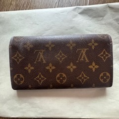ルイヴィトンモノグラム【ポルトフォイユ,サラ】長財布、おしゃれ赤字値下げ❣️