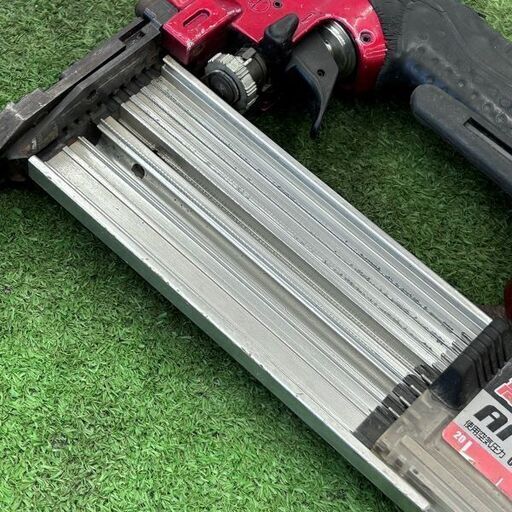 マキタ makita AF550H 高圧仕上釘打機【野田愛宕店】【店頭取引限定  