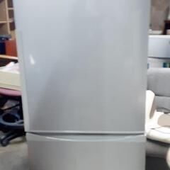 2014年製　シャープ　ノンフロン冷凍冷蔵庫　２６４L