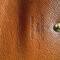 ルイヴィトンモノグラム【ポルトフォイユ,サラ】長財布、おしゃれ赤字値下げ❣️