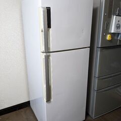 冷蔵庫　ハイアール　JR-NF225A 　225L