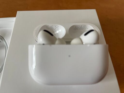 初代 AirPods Pro MagSafe対応品 エアーポッズプロ 第一世代 充電