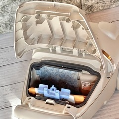 2019年製 日立 紙パック式掃除機 CV-PF90