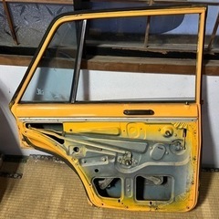 1968年式510ブルーバード助手席側リアドア