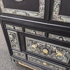 李朝家具伝統工芸　螺鈿細工　黒漆塗　チェスト　整理箪笥　洋服たんす　朝鮮美術　豪華絢爛