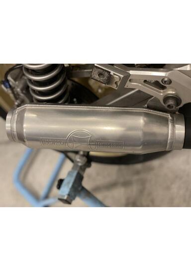 ゼファーχ用　モリワキモナカ管　アルミサイレンサー　錆有　サーモバンテージ巻き