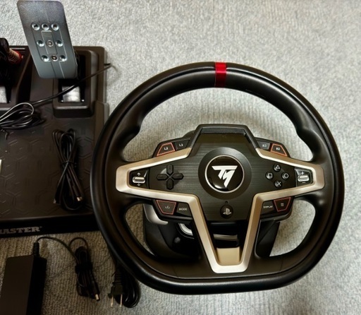 Thrustmaster T248 ハンドルコントローラー (使用時間30分ほど) Thrustmaster T248 ハンドルコントローラー (使用時間30分ほど)
