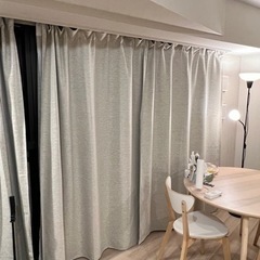 IKEA 白いガーゼ2枚+遮光カーテン2枚