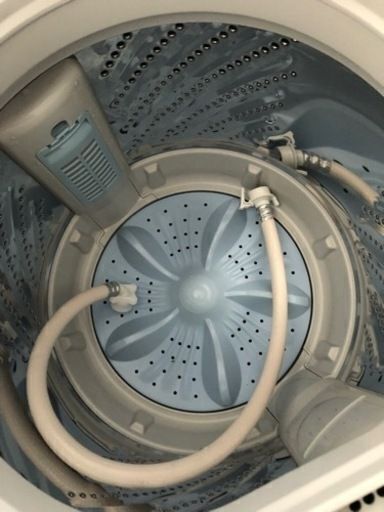 福岡市内配送設置無料　2022年式　ハイセンス 全自動 洗濯機 5.5kg ホワイト HW-K55E 最短10分洗濯 真下排水 予約機能 スリム 風乾燥 強力洗浄 一人暮らし 二人分のお洗濯