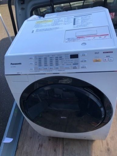 福岡市内配送設置無料　パナソニック 【左開き】9．0kgドラム式洗濯乾燥機 クリスタルホワイト NA-VX3600L-W