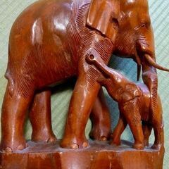 象の木彫り置物