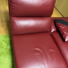 🔴画像みて即決の方１2万円🔴美品です✨✨レザー仕様赤４人掛け、黒３人掛けガラステーブルソファセット