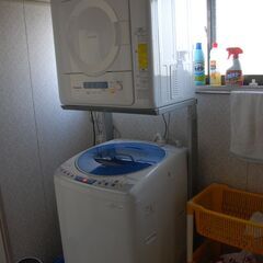 洗濯機80リットル、乾燥機セット　パナソニック