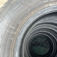 195/85R15 スタッドレス トラックタイヤ