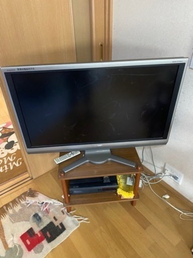 液晶テレビ　SHARP LC-40AE6 40インチ　AQUOS 世界の亀山　シャープ