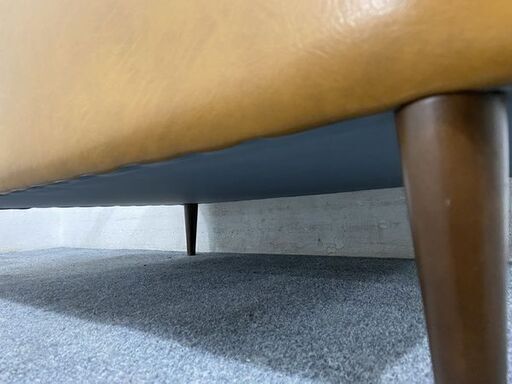 ビーカンパニー/B-COMPANY クールベソファ 2.5P PVCレザー キルティング加工 クレイ 中古家具 店頭引取歓迎 R7900