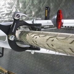 Ｄ276　★17800円★整備済み スポーツ中古自転車 【ロードバイク　白　グランデュ―ル　46ｃｍ】