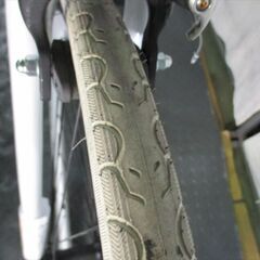 Ｄ276　★17800円★整備済み スポーツ中古自転車 【ロードバイク　白　グランデュ―ル　46ｃｍ】