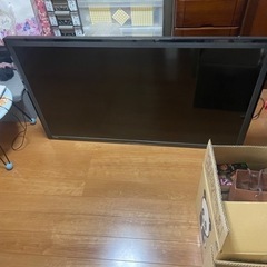 三菱　リアル　50インチ液晶テレビ