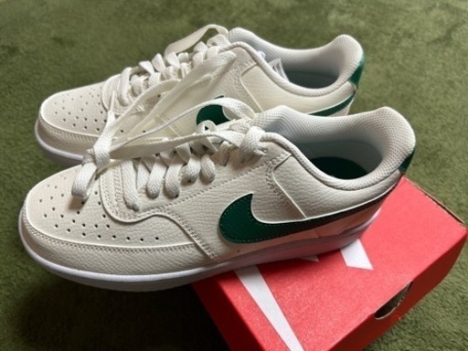 【値下げ】新品⭐️NIKEシューズ
