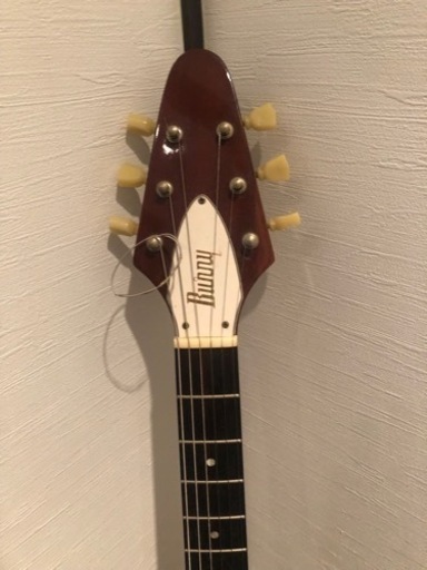 1/28日曜まで】【エレキギターセット】BurnyフライングVとクライ