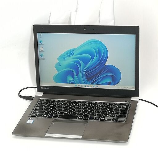 送料無料 高速SSD 13.3型 ノートパソコン 東芝 R63/D 中古動作良品 第6世代i3 無線 Bluetooth webカメラ Windows11 Office