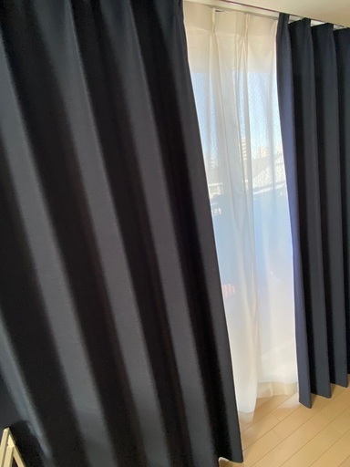 ニトリ 遮光カーテン ネイビー 遮光1級・遮熱カーテン4枚セット