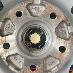 スタッドレスタイヤ　四本セット