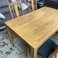 北欧風　モダンダイニングセット　135センチ幅　椅子4脚セット　オーク無垢材使用