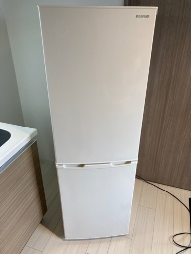 美品★2021年製★大容量162L★冷蔵庫★アイリス2ドア★