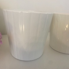 IKEA鉢カバー2個セット（陶器）白　直径20㎝　高さ18.5㎝