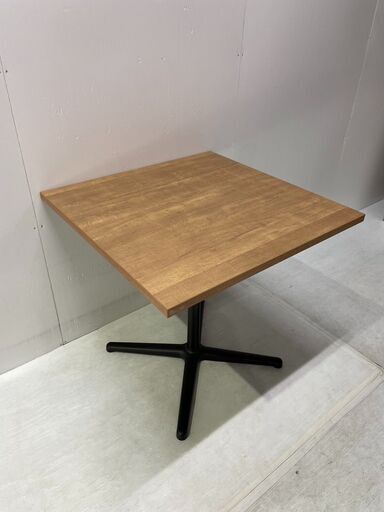 knot Work(ノットワーク) カフェテーブル