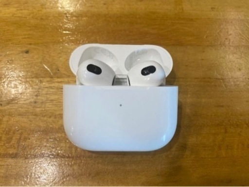 Apple Airpods 第三世代