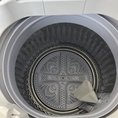 万代店　2019年製★美品 中古★シャープ 6kg 穴なし槽で清潔＆節水！Ag＋抗菌・防カビ加工 洗濯！洗濯機【ES-GE6C-W】