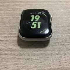 AppleWatch series５44ミリナイキシルバー