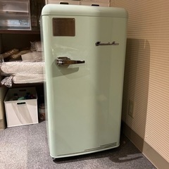 【急募】レトロデザインの冷凍庫 60L 取りに来てくれる方