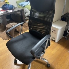 「完全無料」草津市に椅子二つを差し上げます