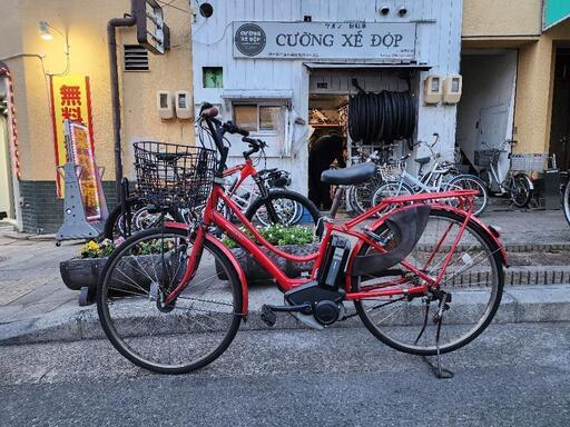　電動自転車　ヤマハ　２６インチ　バッテリー　充電器　付き　赤　配達可能