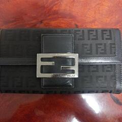 FENDI　財布