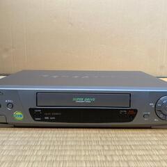 Panasonic VHS　ハイファイ　ビデオデッキ NV-H110 