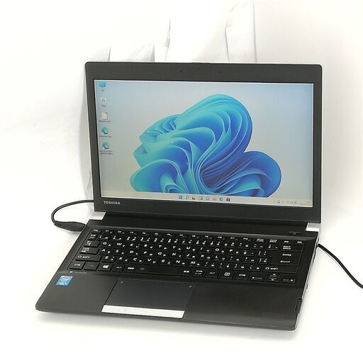 送料無料 即使用可 高速SSD 13.3型 ノートパソコン 東芝 R734/M 中古良品 第4世代i5 8GB DVD 無線 Wi-Fi Bluetooth Win11 Office