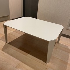 折りたたみ　テーブル　白色